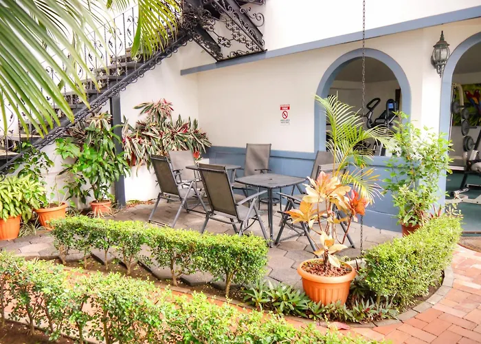 Hotel Santo Tomas / Historical Property