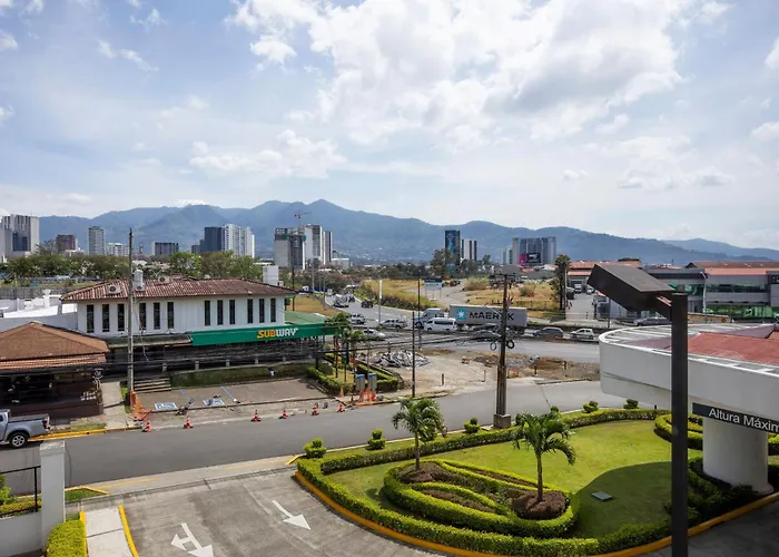 Jacuzzi hotel: Holiday Inn San Jose La Sabana By Ihg