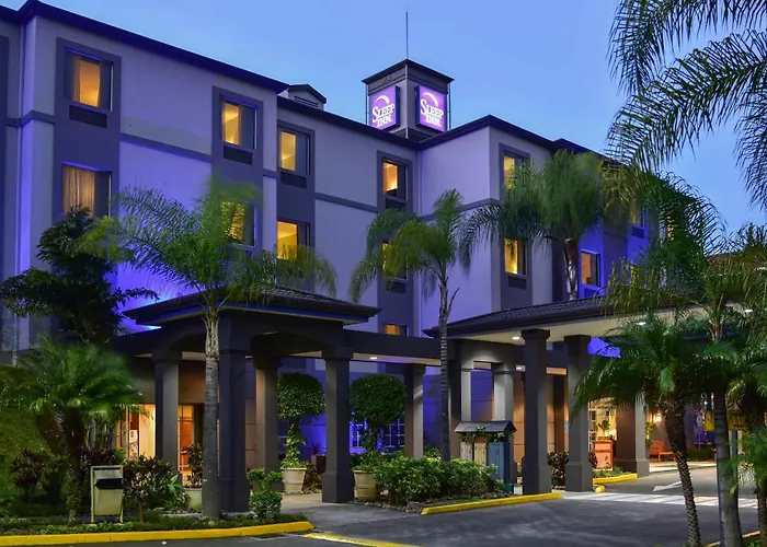 Boutique hotel only: Sleep Inn Paseo Las Damas